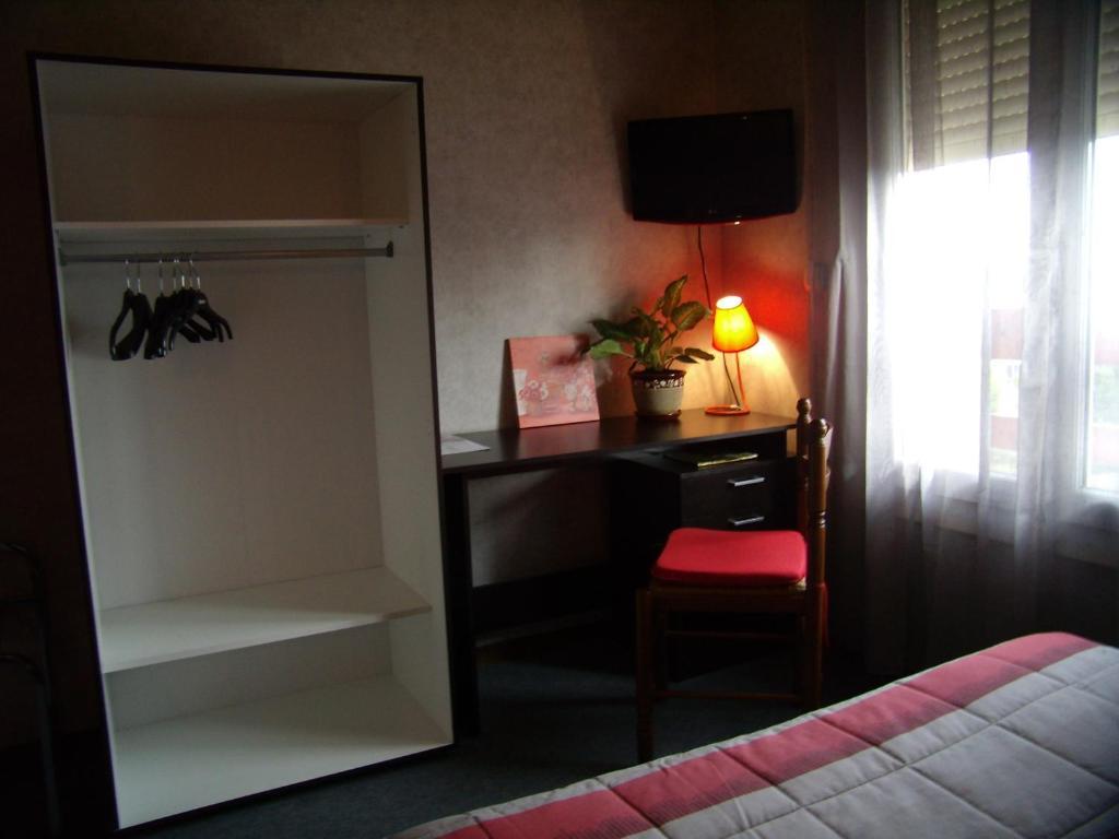 Hotel Le Relais Fleurance Room photo
